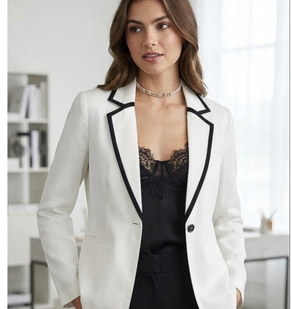 Doe & Rae White Blazer with Black Trim Notched Lapels